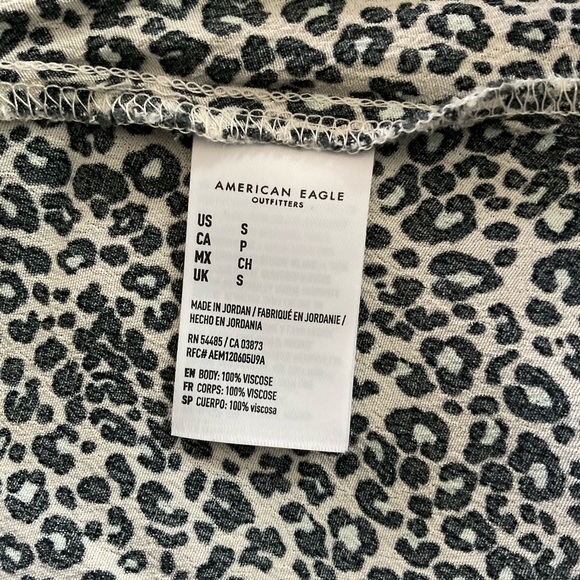 American Eagle Leopard Wrap Skirt Size Small - Picture 3 of 6